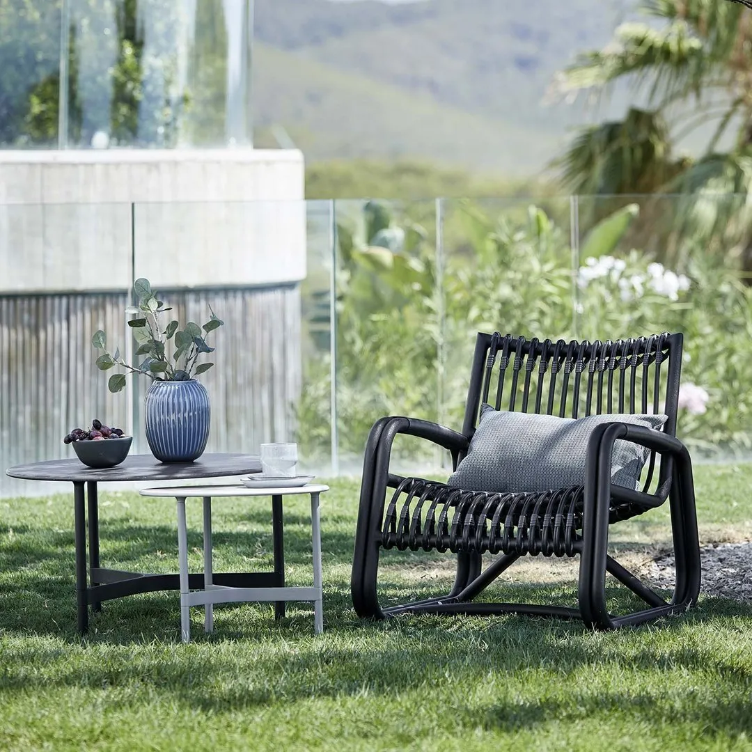 Curve Outdoor Lounge Chair