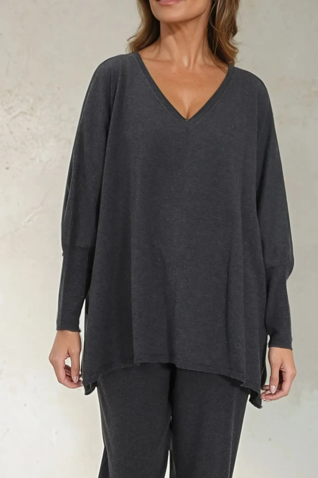 LENA LONG SLEEVE V-NECK PONCHO IN PIMA COTTON KNIT