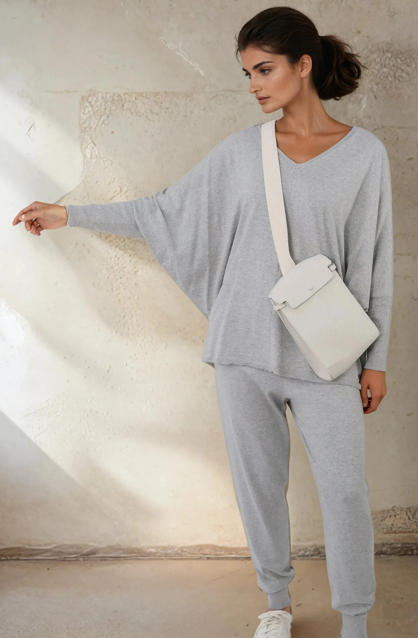 LENA LONG SLEEVE V-NECK PONCHO IN PIMA COTTON KNIT