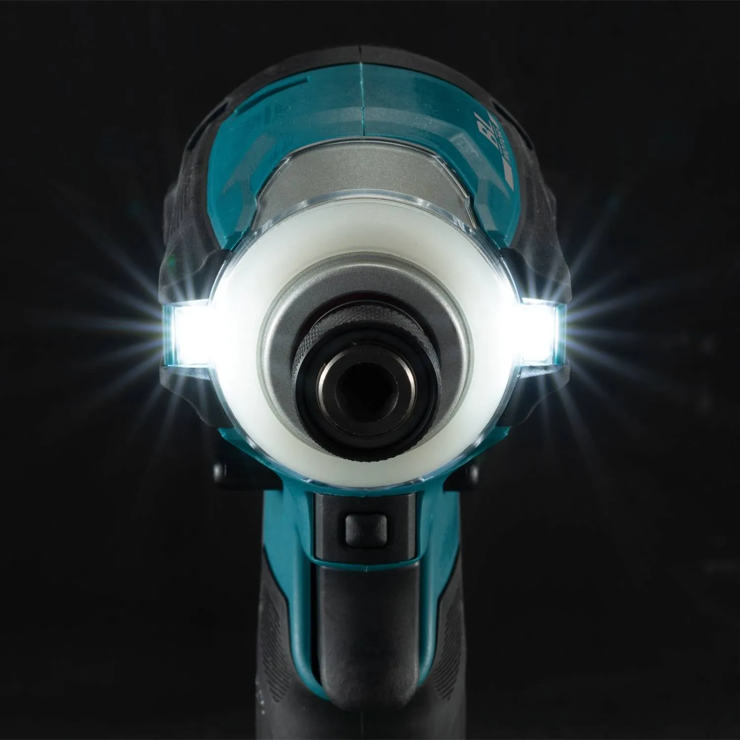 Makita XDT19T 18V LXT Cordless Lithium-Ion Brushless 4-Speed Impact Driver Kit