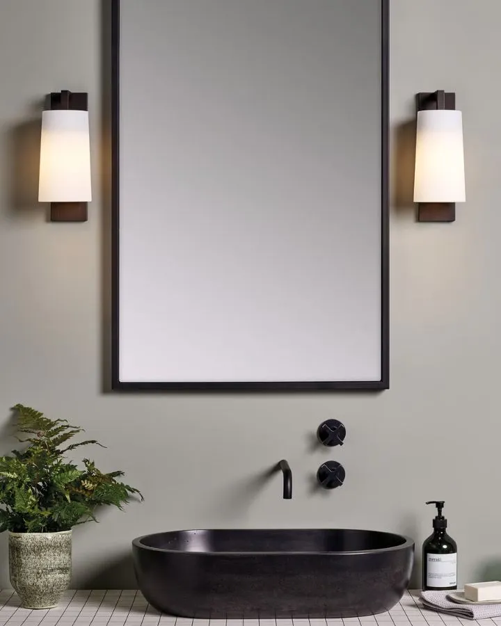 Transitional Slim Wall Light | Assorted Finishes