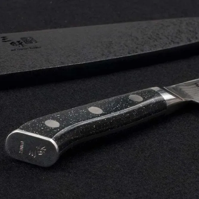 Zanmai Pro Damascus SE Petty 5.9-in with Black Lacquer Saya Cover